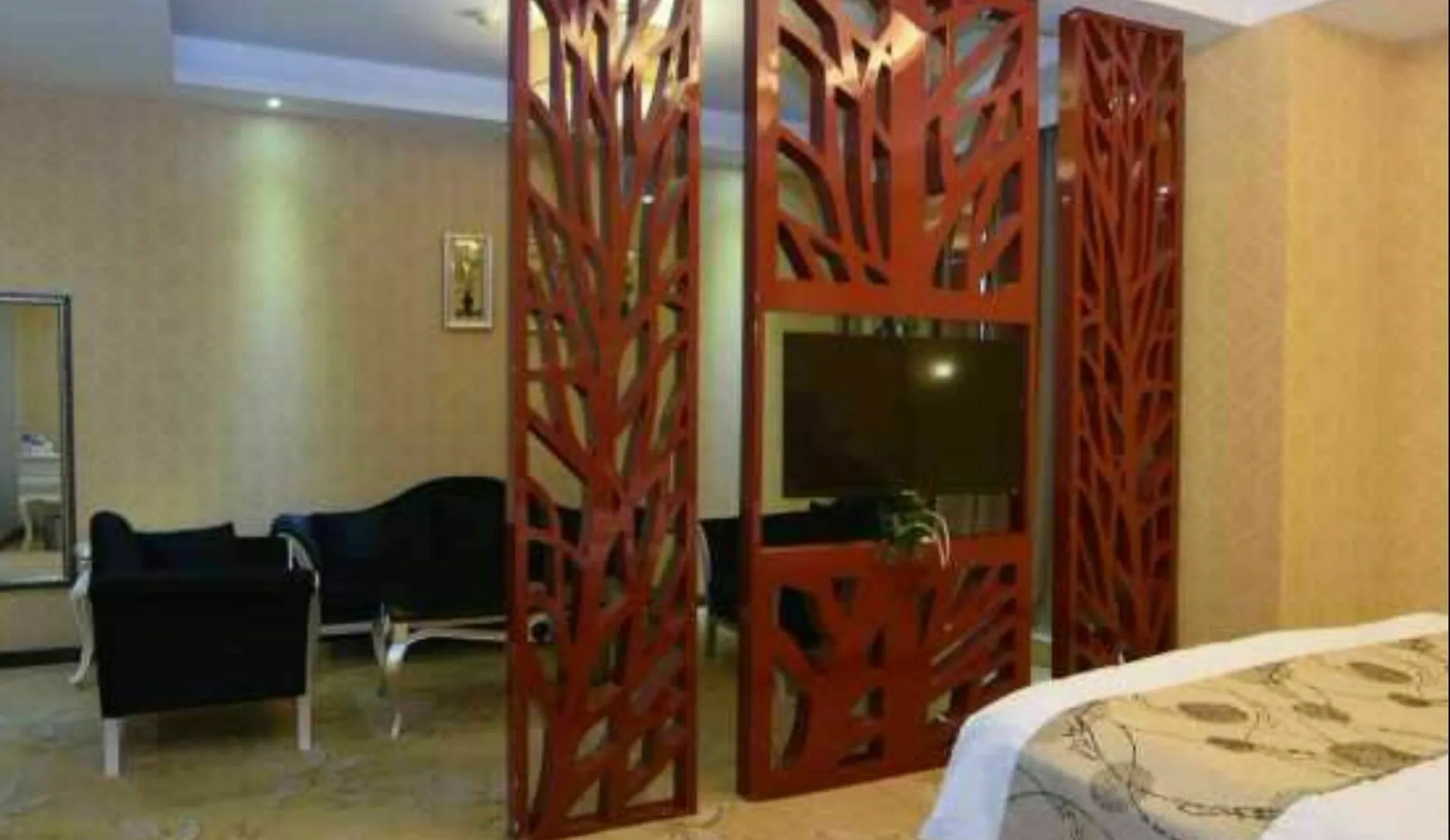 ***  Luoyang Lidu Weike Hotel Kína